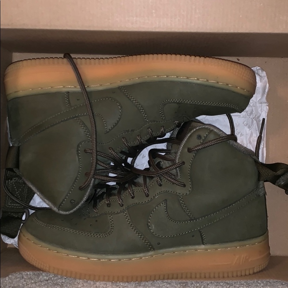 Shoes